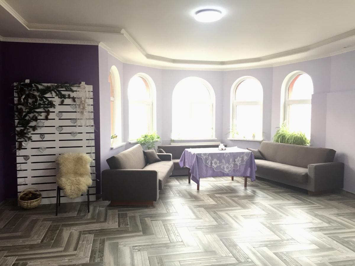 Franc Hotel Yasinya Luaran gambar