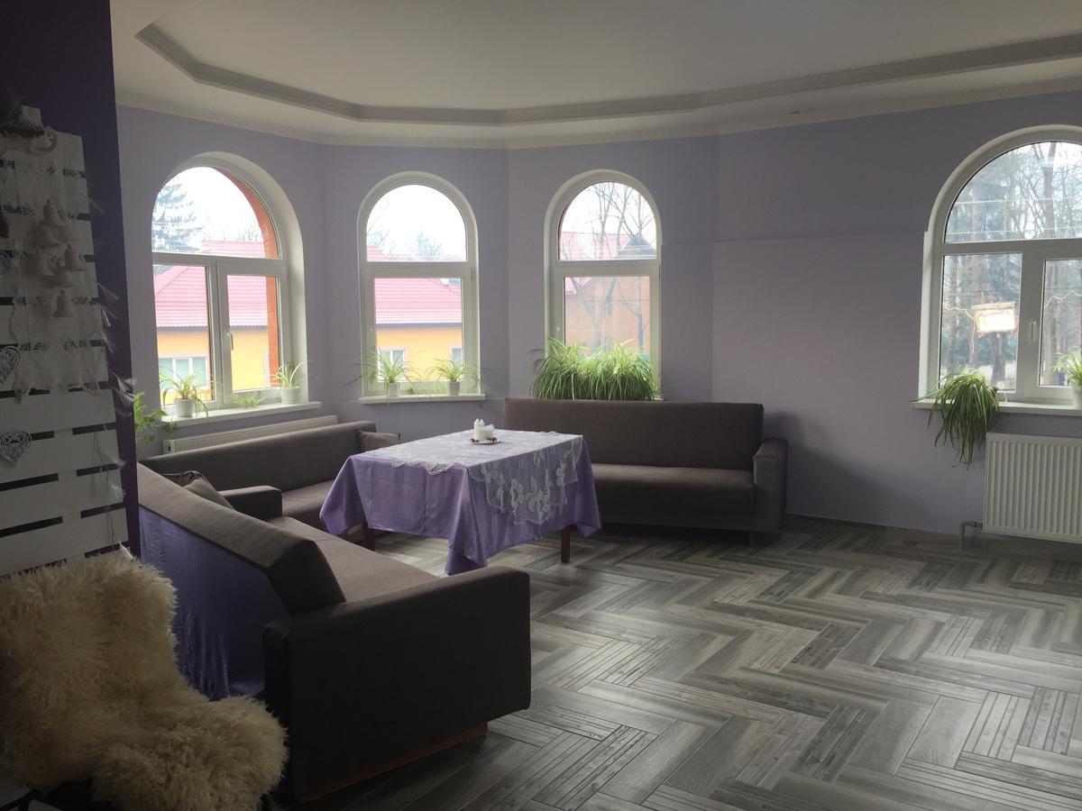Franc Hotel Yasinya Luaran gambar